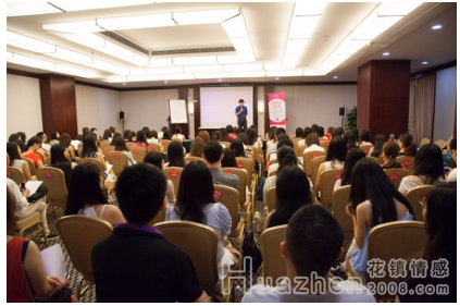 花镇情感指出：单身经济成情感咨询亮点