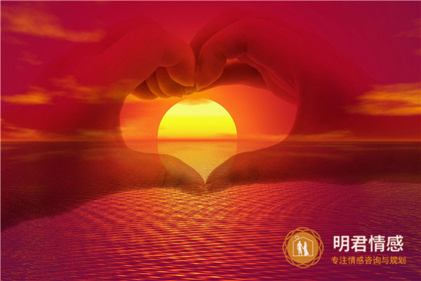 摩羯座暗恋一个不熟悉的人的表现,人间真实了