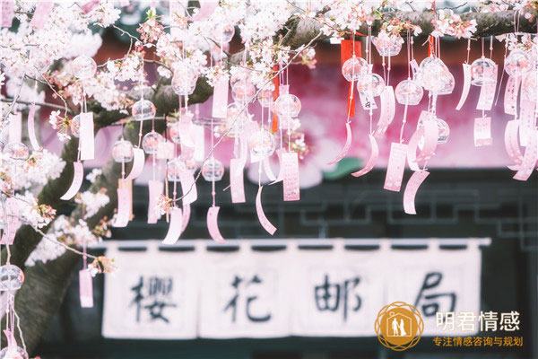 已婚女人梦见自己的亲姐姐有什么含义