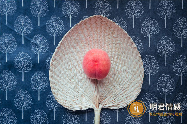 已婚女人梦见桃子是什么意思周公解梦